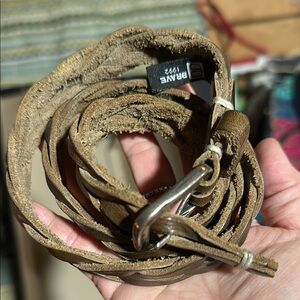 Vtg Brave 1992 Brown Leather Belt Marked 30 total 40” length woven adjustable